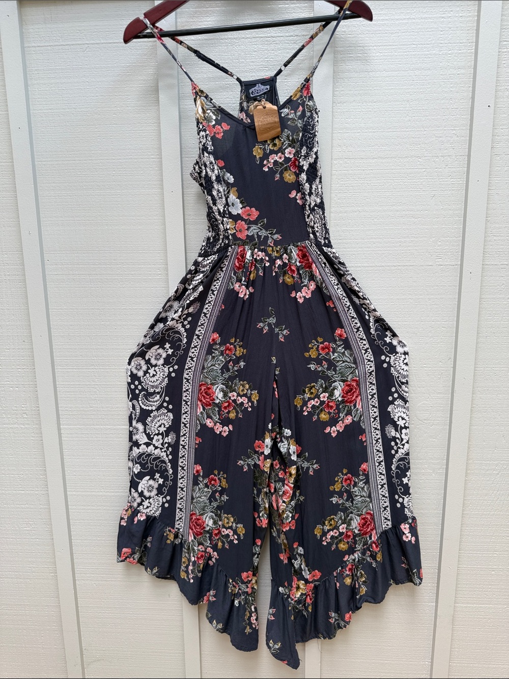 Floral Dark Gray Wide-Leg Jumpsuit with Adjustable Straps - Picture 3 of 4